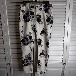 NWT AMERICAN EAGLE 6 JEGGINGS PANTS LOW RISE SKINNY CREAM BLACK ROSES STRETCHY